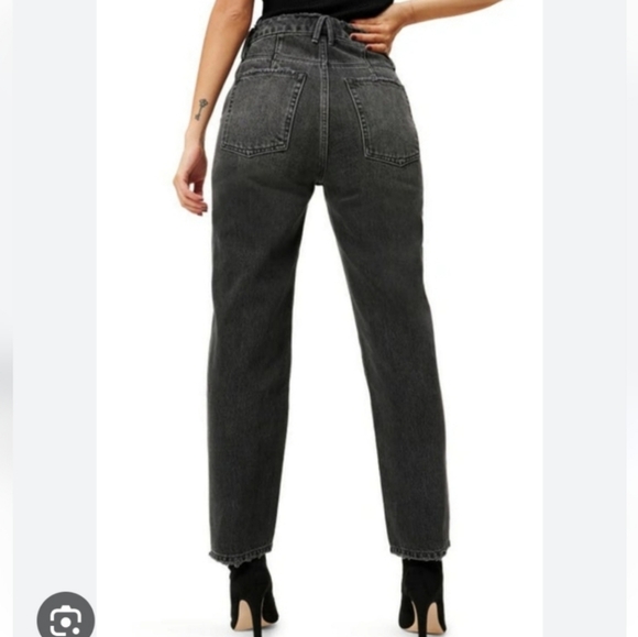 Good American Heritage High Waist Straight Leg Jeans - Picture 4 of 10